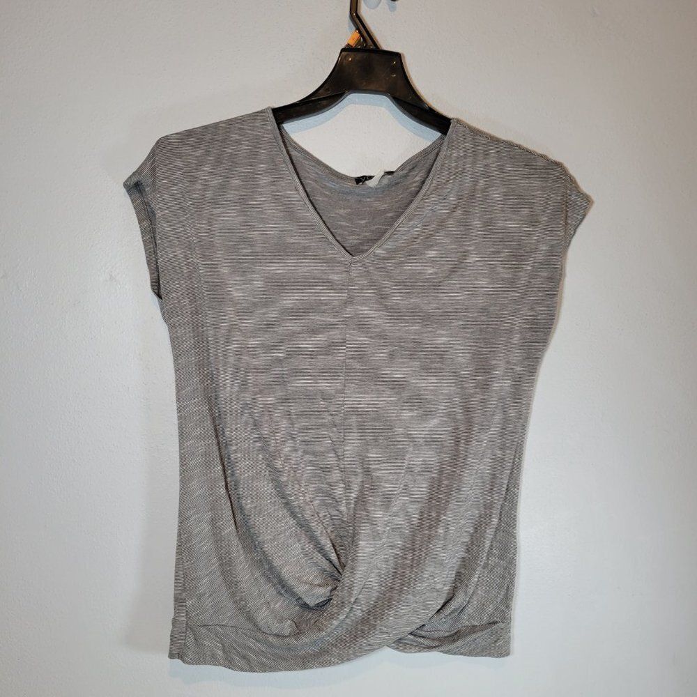 Venus Women's Overlap Top - Gray - Sleeveless - V-Neck Chest: 38" Length: 24"